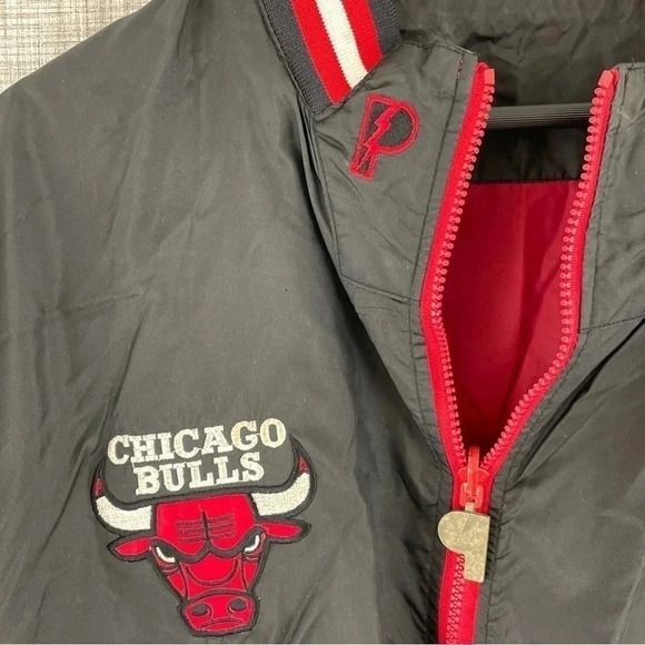 Vintage Chicago Bulls Pro Player XL reversible pullover windbreaker 1076 - Picture 3 of 14